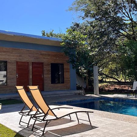 Apartamento El Guanacaste, Cerca Tamarindo Con Piscina サンタ・クルス エクステリア 写真