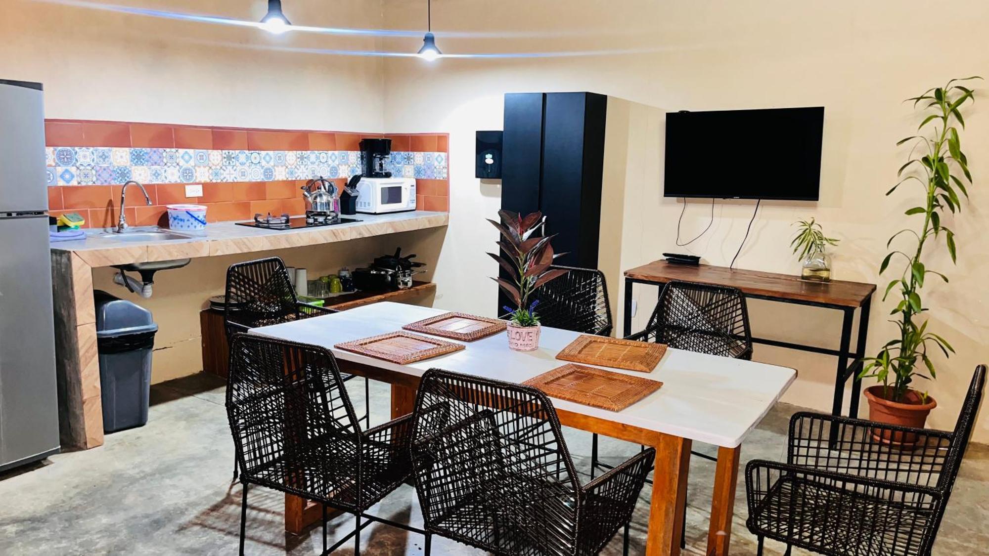 Apartamento El Guanacaste, Cerca Tamarindo Con Piscina サンタ・クルス エクステリア 写真