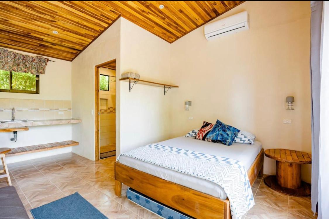Apartamento El Guanacaste, Cerca Tamarindo Con Piscina サンタ・クルス エクステリア 写真