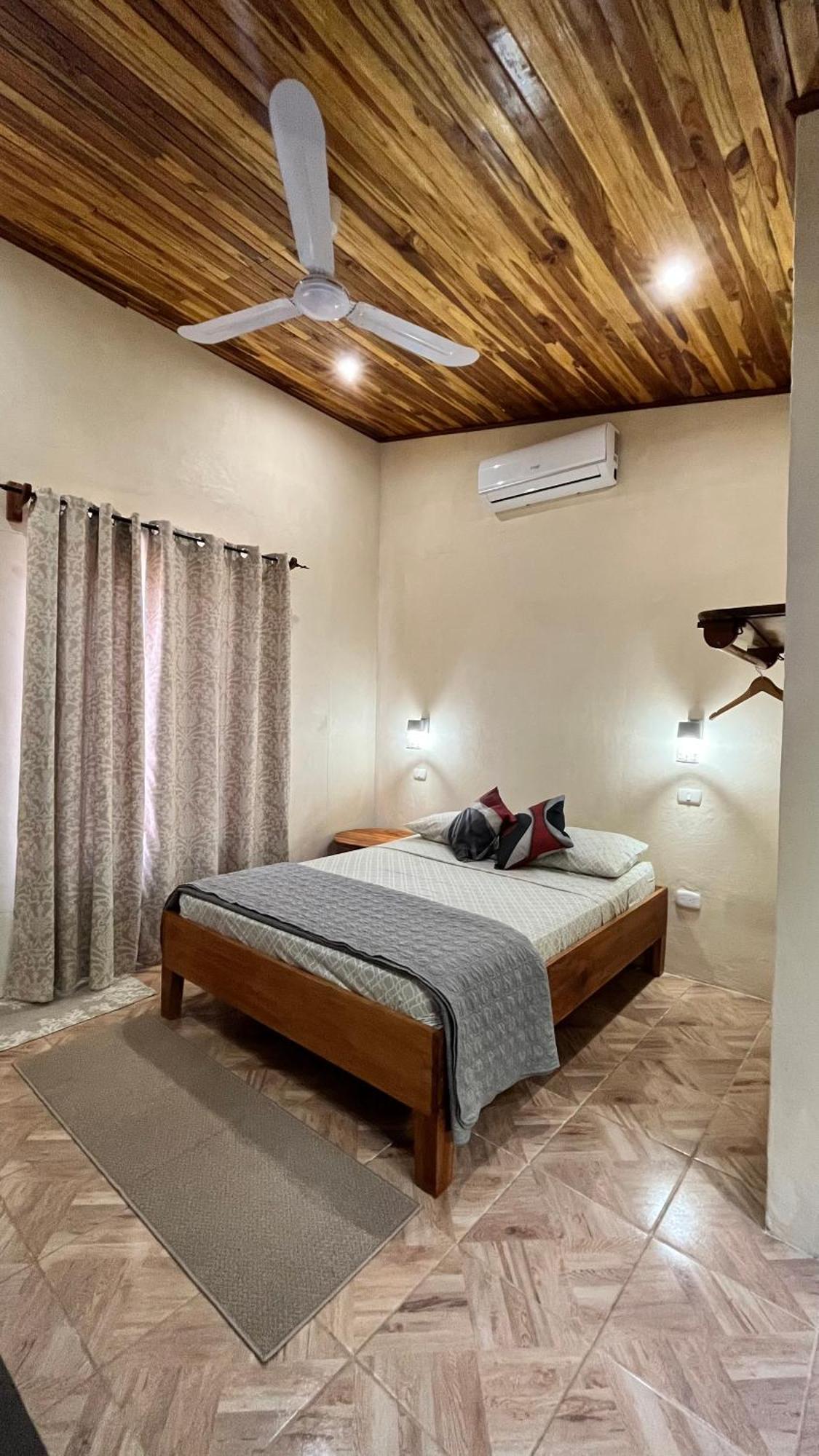 Apartamento El Guanacaste, Cerca Tamarindo Con Piscina サンタ・クルス エクステリア 写真